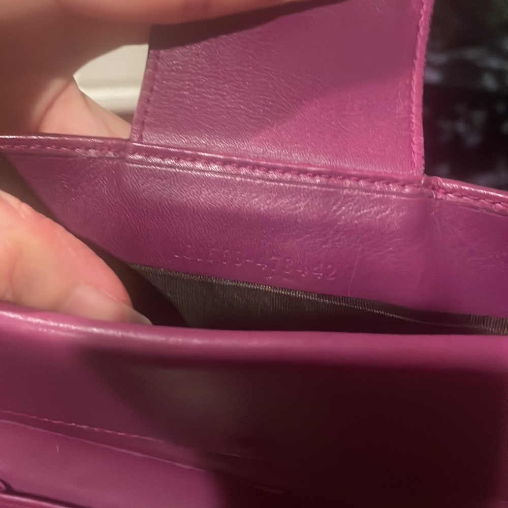 Gucci Python Embossed Wallet - image 7